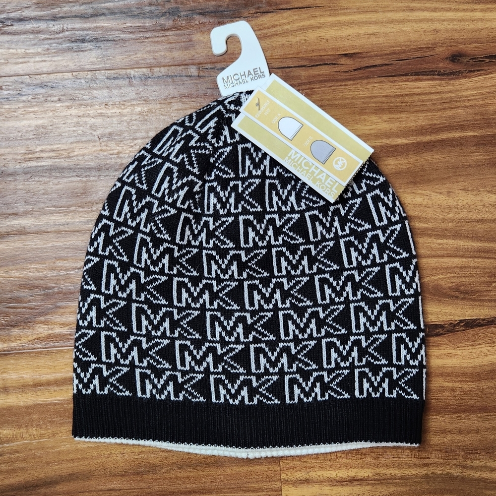 NWT Michael Kors Black & White Reversible Beanie Women's Hat